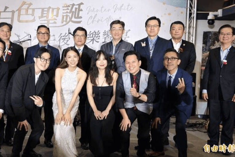 【自由時報】桃機平安夜音樂饗宴 爵士樂+美食與旅客共迎耶誕