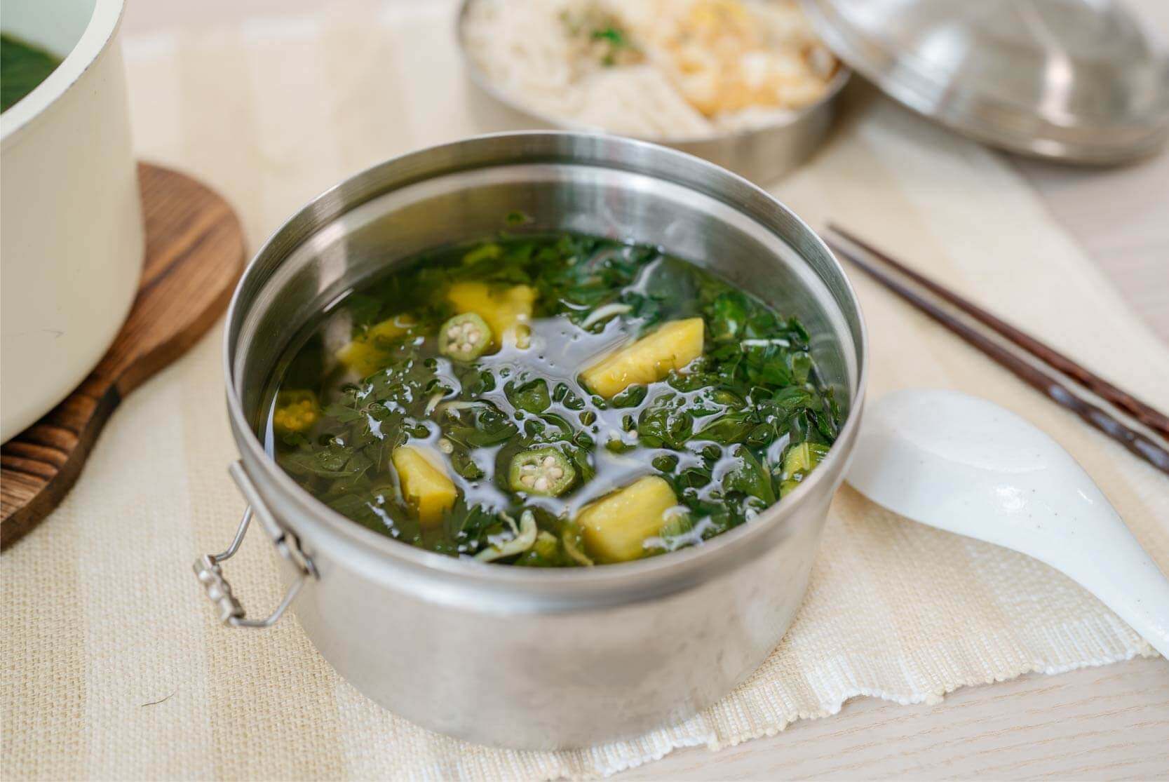 新東陽台中麻薏雞精湯