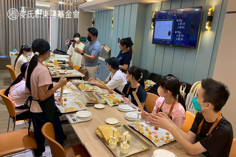 用愛與陪伴的月餅任務傳遞感謝｜麥氏新東陽基金會