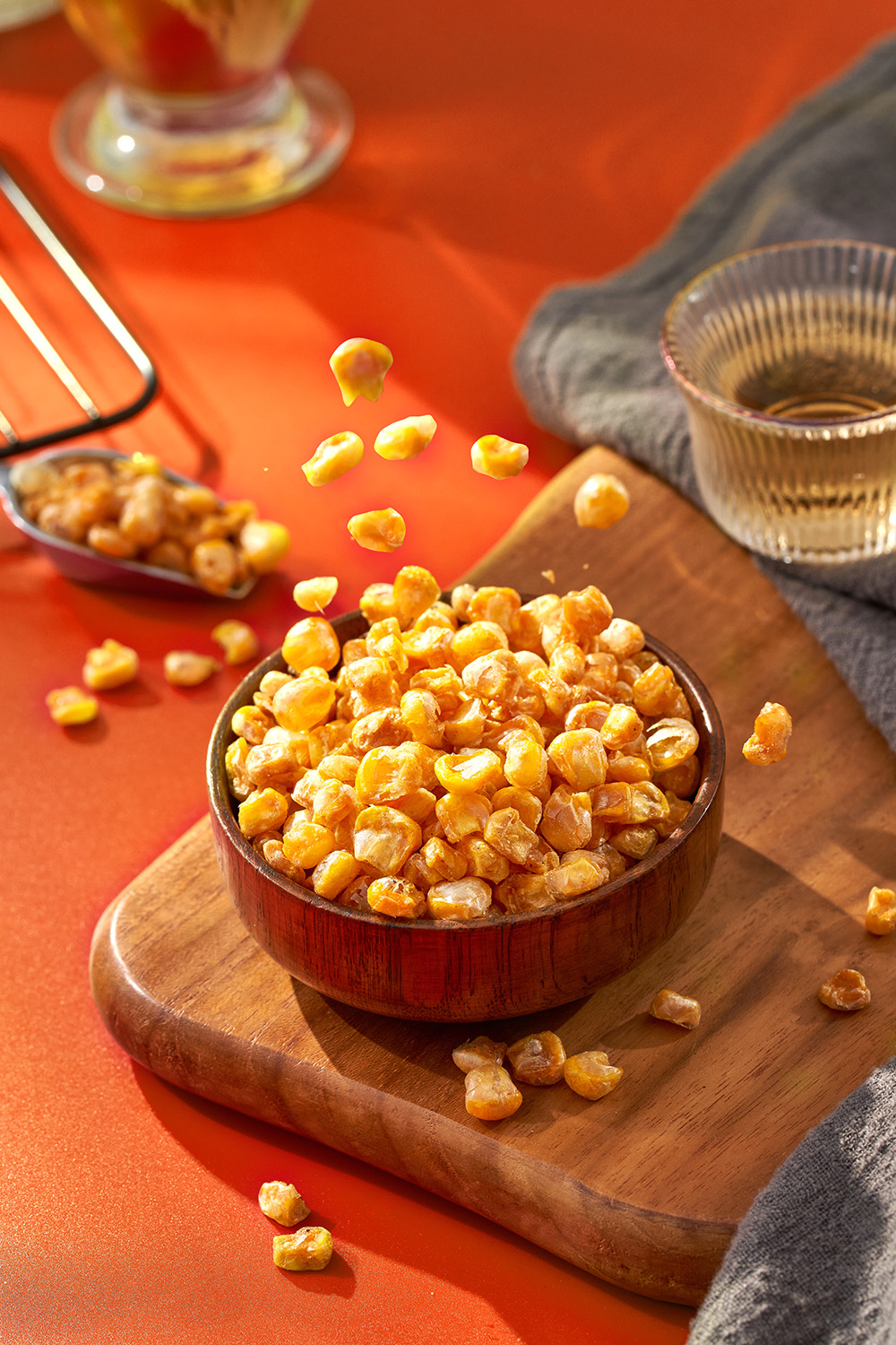 滬尾漁家烤玉米，粒粒分明的酥脆質好吃